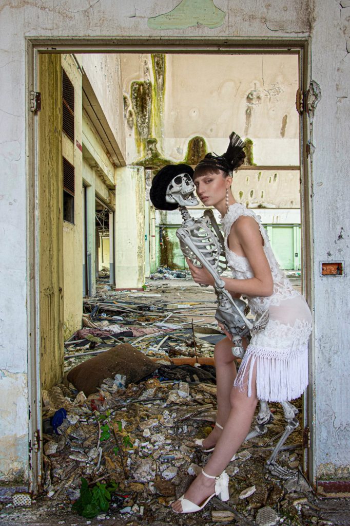 kiki-minou-neo-burlesque-artista-showgirl-fan-dance-dancer-striptease-performer-star-spettacolo-intrattenimenti-evento-nazionale-internazionale-miglior-italiana-modella-mulin-rouge-folies-bergere-crazy-horse-lido-de-paris-leo-v